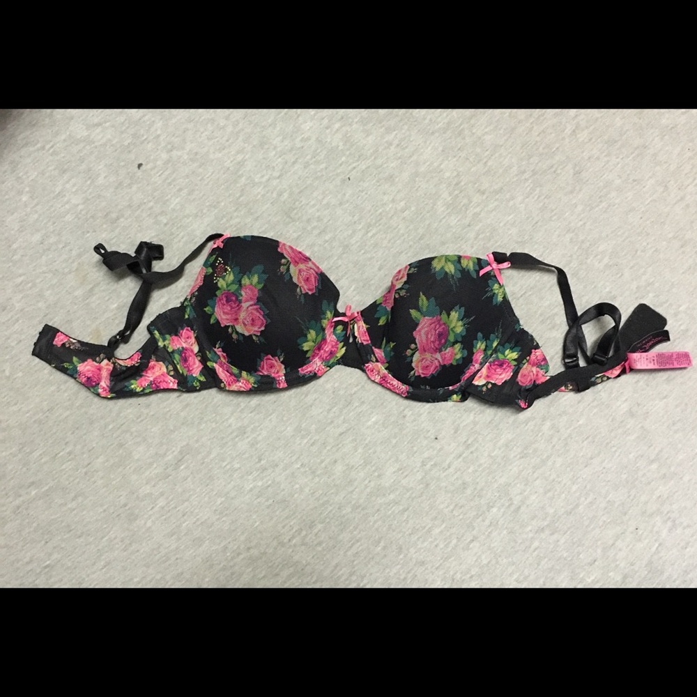Betsy Johnson black and floral printed bra 32B